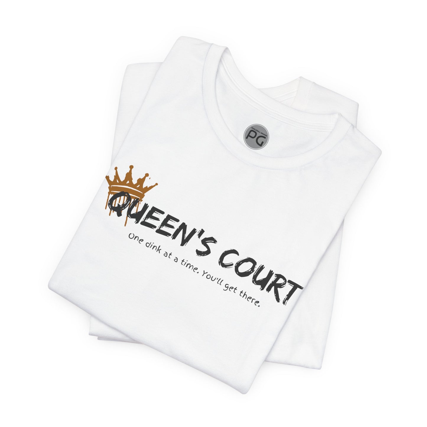 T-Shirt Queen's Court Unisex Tee!